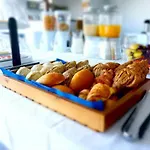 Casa vacanze Silver Seahorse Garden Retreat Ii Consolação